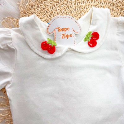 Conj. Blusa Cerejinhas e Short Saia - Off White e Vermelho
